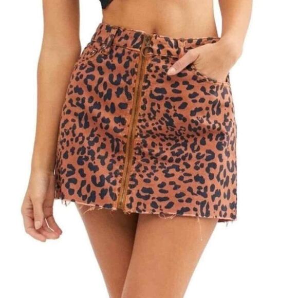 Free People We‎ The Free Leopard Print Cotton Mini Skirt Zipper Front Women’s 29 - Picture 1 of 8